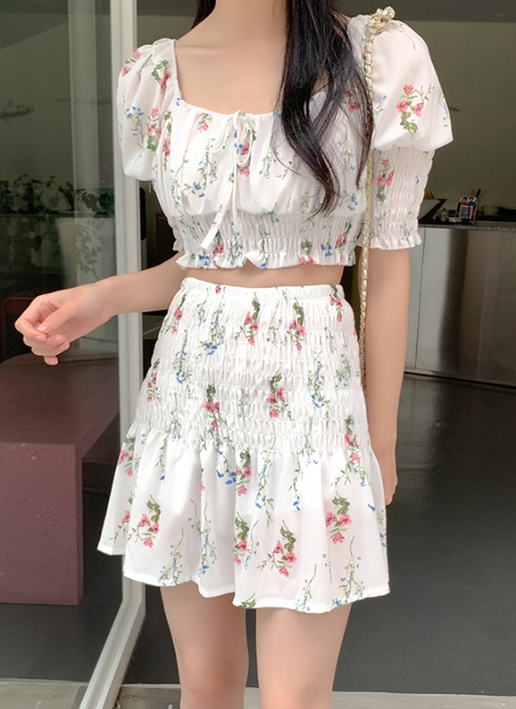 クロップド丈花柄ブラウス ミニスカートset春夏秋 セット スカートセット Dustypink ダスティピンク ファッション総合通販 Dholic クロップド丈花柄ブラウス ミニスカートset春夏秋 セット スカートセット Dustypink ダスティピンク ファッション総合通販 Dholic
