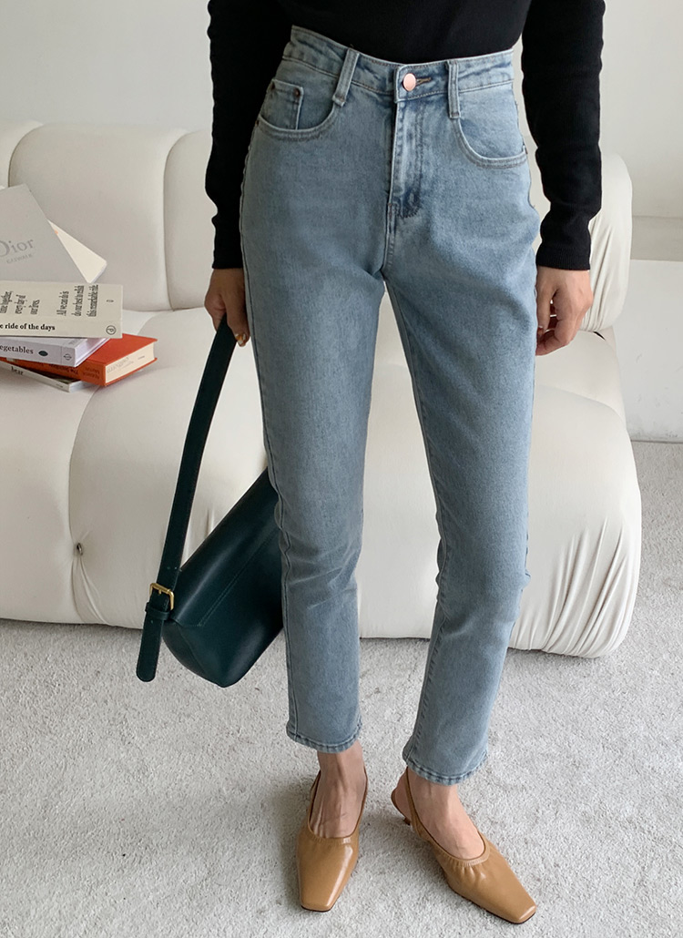 シンプルベーシックスリムジーンズライトブルーデニムパンツ春夏秋冬 ジーンズ スキニー Dholic Ladies ディーホリックレディース ファッション総合通販 Dholic シンプルベーシックスリムジーンズライトブルーデニムパンツ春夏秋冬 ジーンズ スキニー Dholic Ladies ディーホリックレディース ファッション総合通販 Dholic