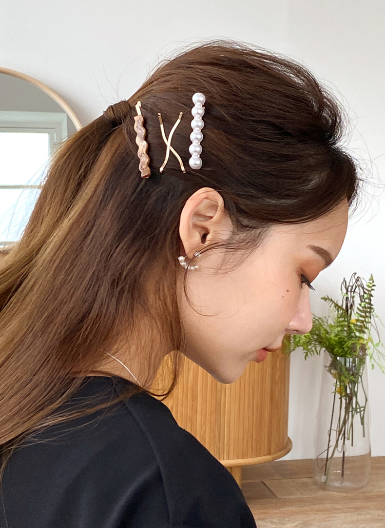パールホワイト ヘアピン ウェーブデザイン a42e4ba62ae533a4e3a7c631e9424e