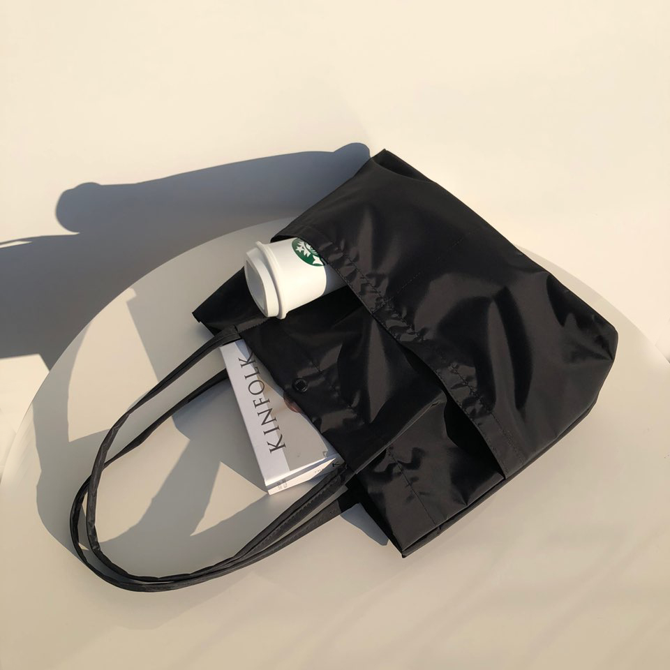 あとり ナイロンブレンドツイルトートバッグ | レディースファッション通販