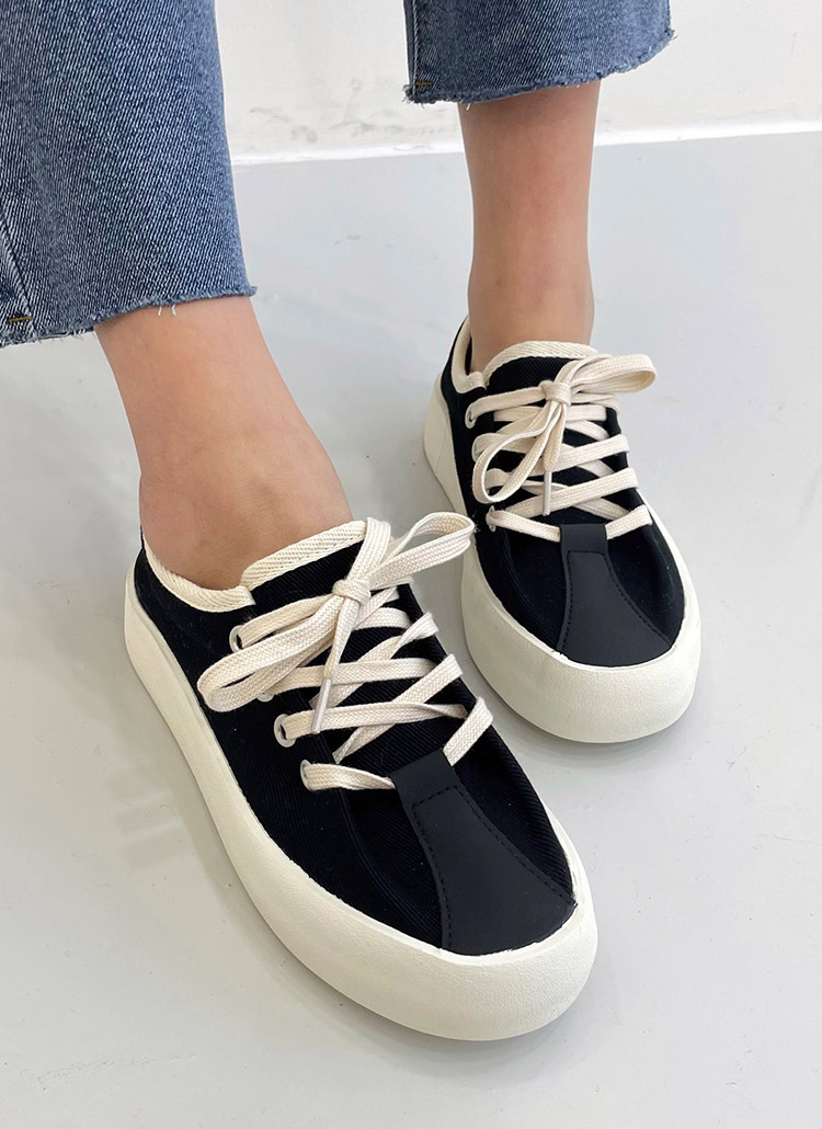 ボリュームソール厚底レースアップ配色スニーカーシューズ春夏秋冬 シューズ スニーカー Shescall シーズコール ファッション総合通販 Dholic ボリュームソール厚底レースアップ配色スニーカーシューズ春夏秋冬 シューズ スニーカー Shescall シーズコール ファッション総合通販 Dholic