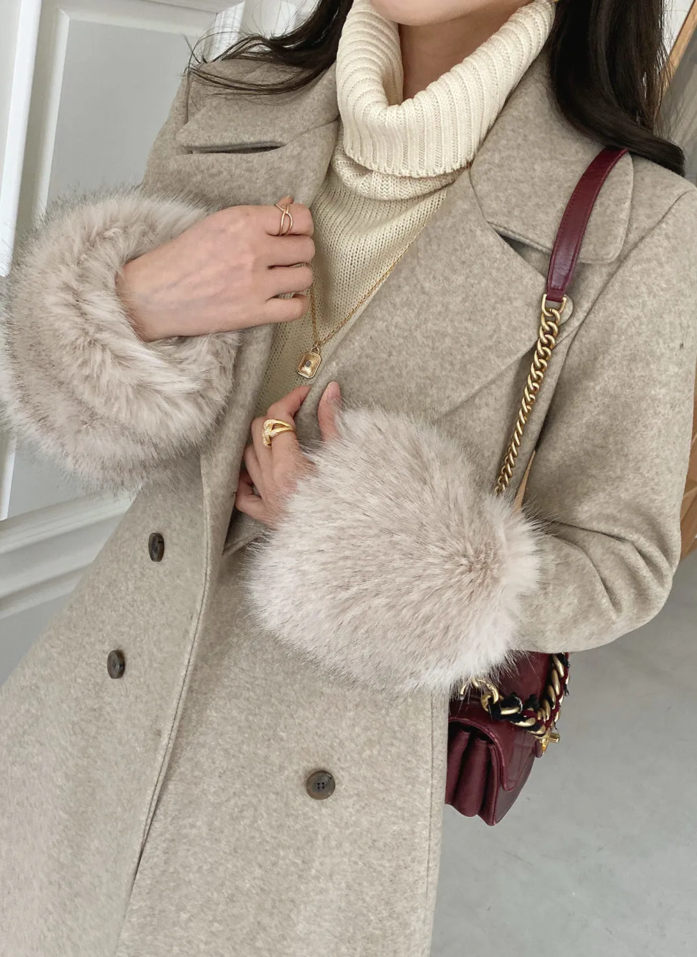 ベルト付キルト裏地フェイクファーポイントコート | レディース  