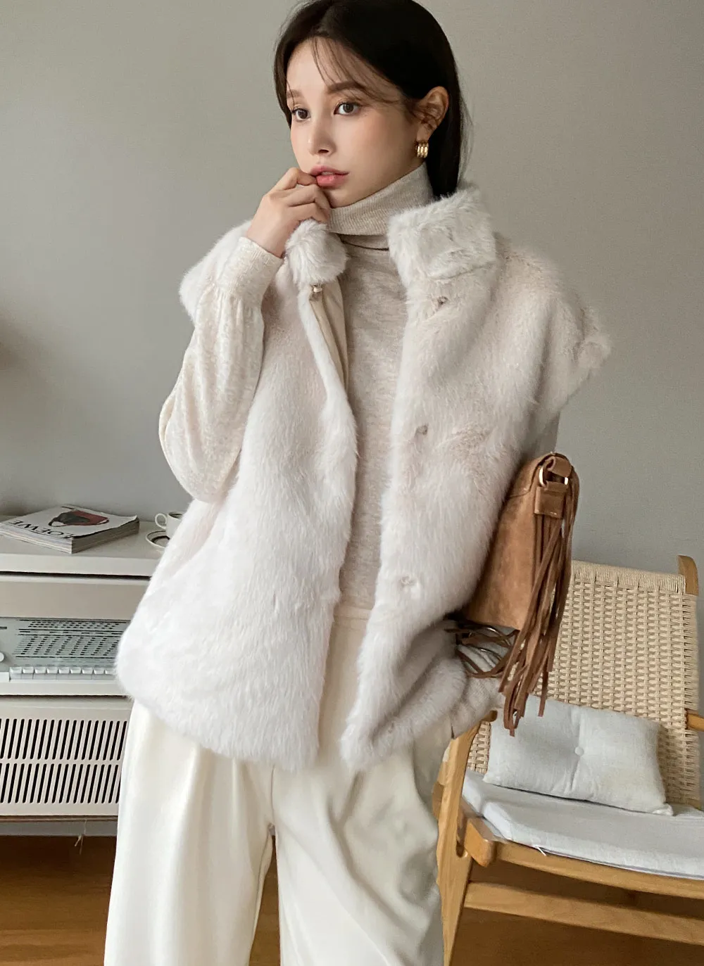 femme 重苦しく fataleラビットファー ベスト 黒