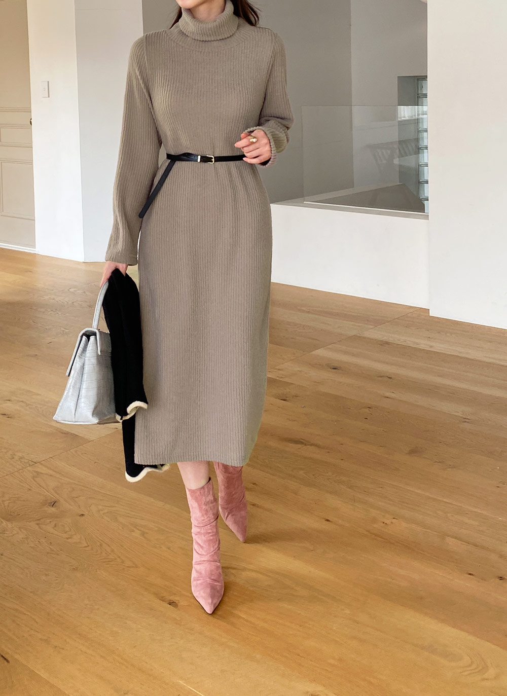 sh1646. 45R アイボリー ハイネックニットワンピース ウールハイネック