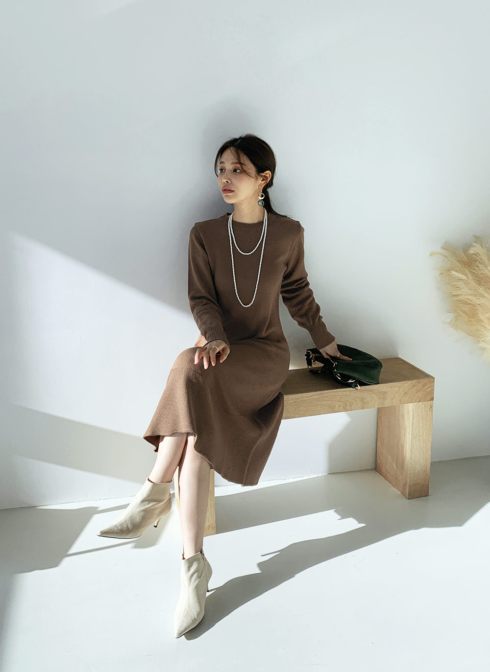 63 美品　THE TOE ニットワンピース ベージュ コントラストフレアニットワンピース・全4色 | レディースファッション