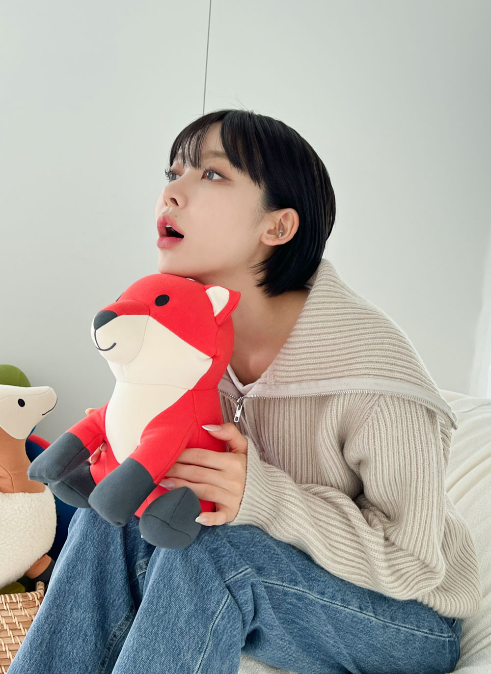 Zip up pompom knit | レディースファッション通販 - DHOLIC