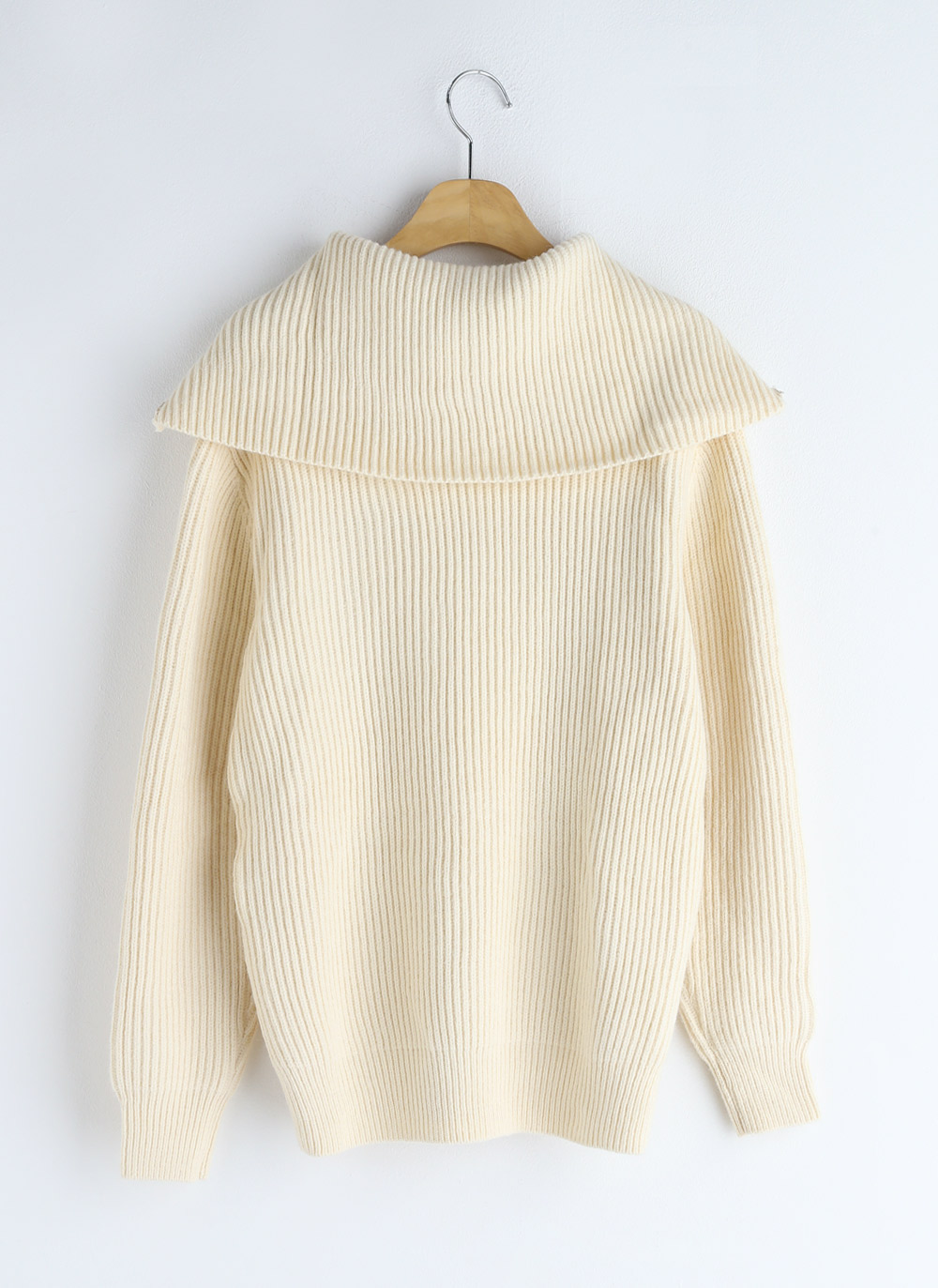 Zip up pompom knit | レディースファッション通販 - DHOLIC