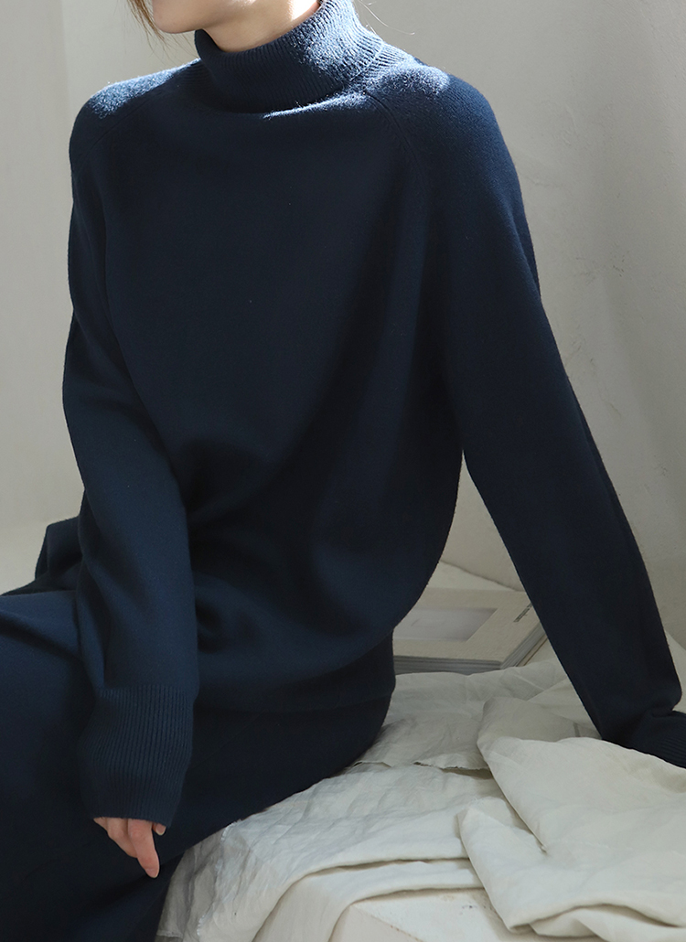 カシミヤ混タートルネックニットワンピース | レディースファッション