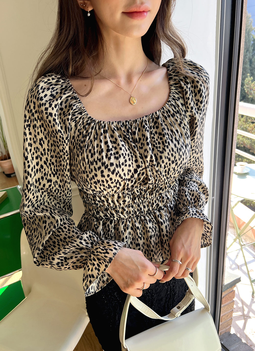 レオパードシャーリング ブラウス