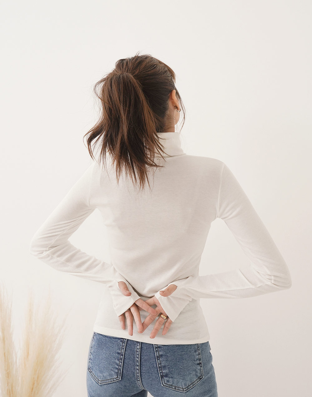 finger hole turtleneck t-shirt | 詳細画像13