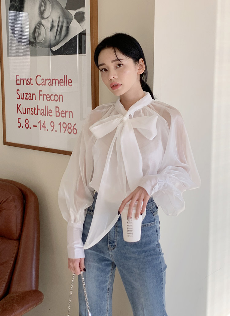 cccmalie シーマリー　バルーンスリーブ　長袖ブラウス スカーフループ cccmalie シーマリー バルーンスリーブ 長袖ブラウス スカーフ