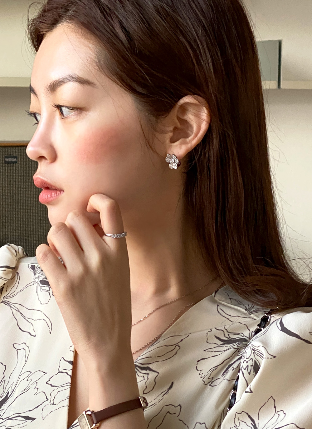 フラワーキュービックピアス・全2色 | DHOLIC | 詳細画像4