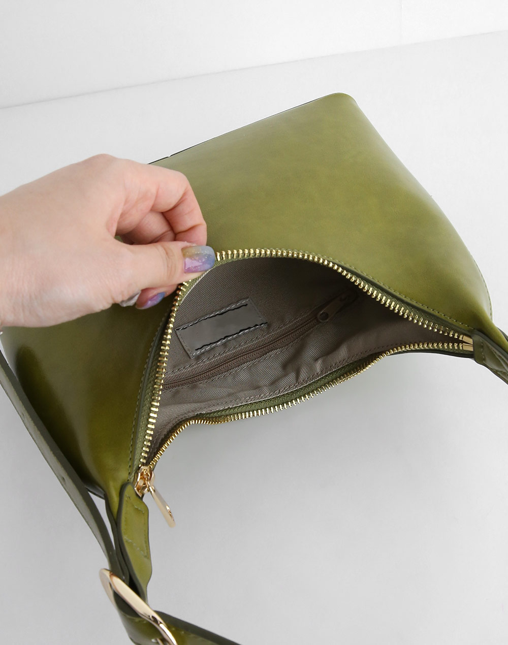 fake leather buckle bag | 詳細画像18