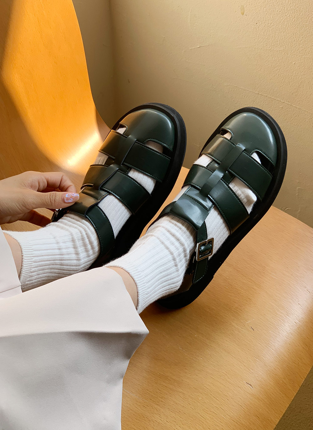 セヴン トゥエルヴ サーティ SEVEN TWELVE THIRTY