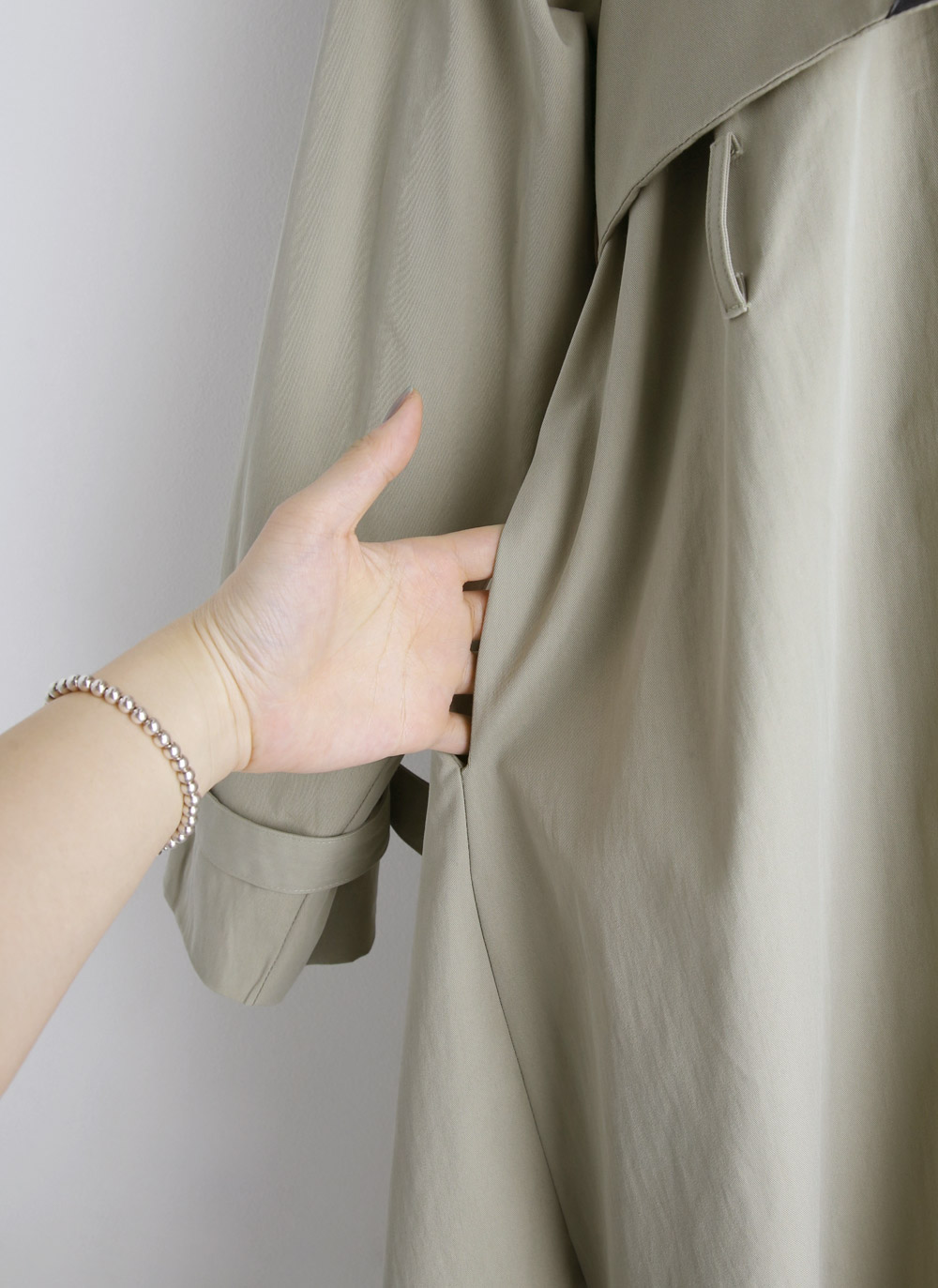 ベルト付バックプリーツトレンチコート・全2色 | レディース