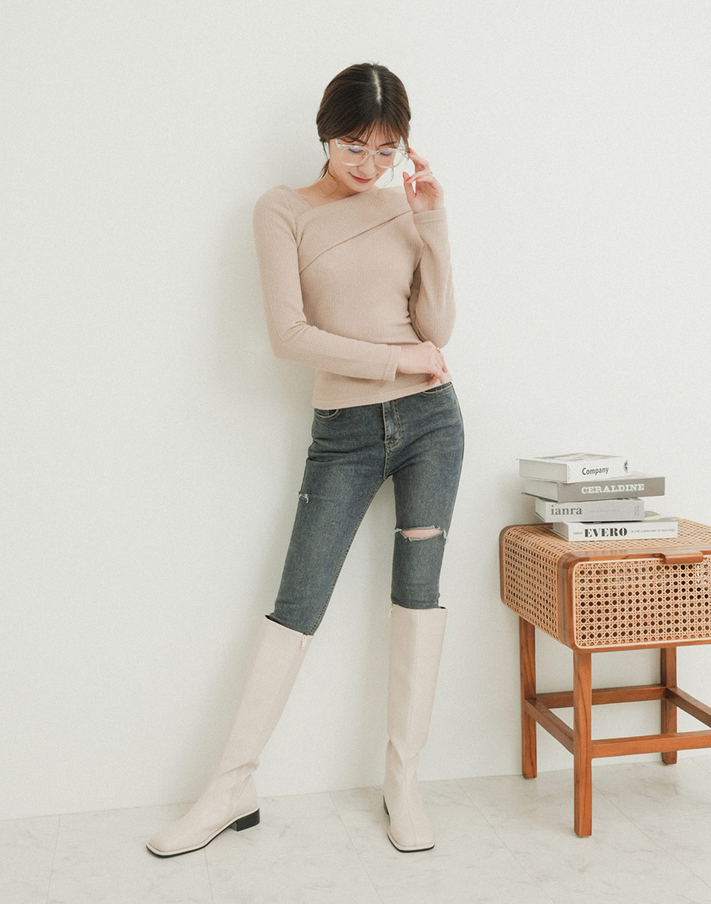 unbalance neck T-shirt | 詳細画像18
