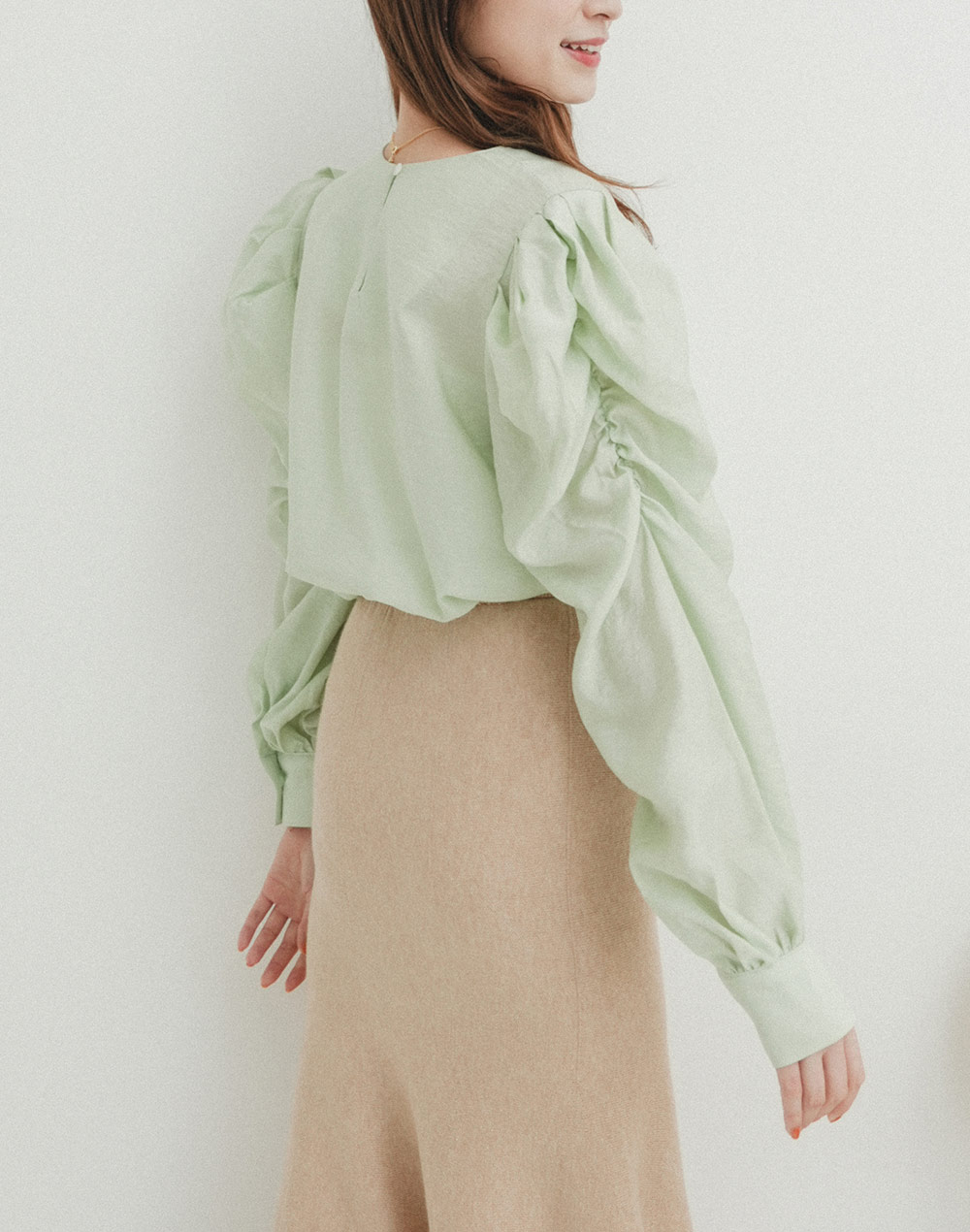 gather shoulder blouse | 詳細画像18
