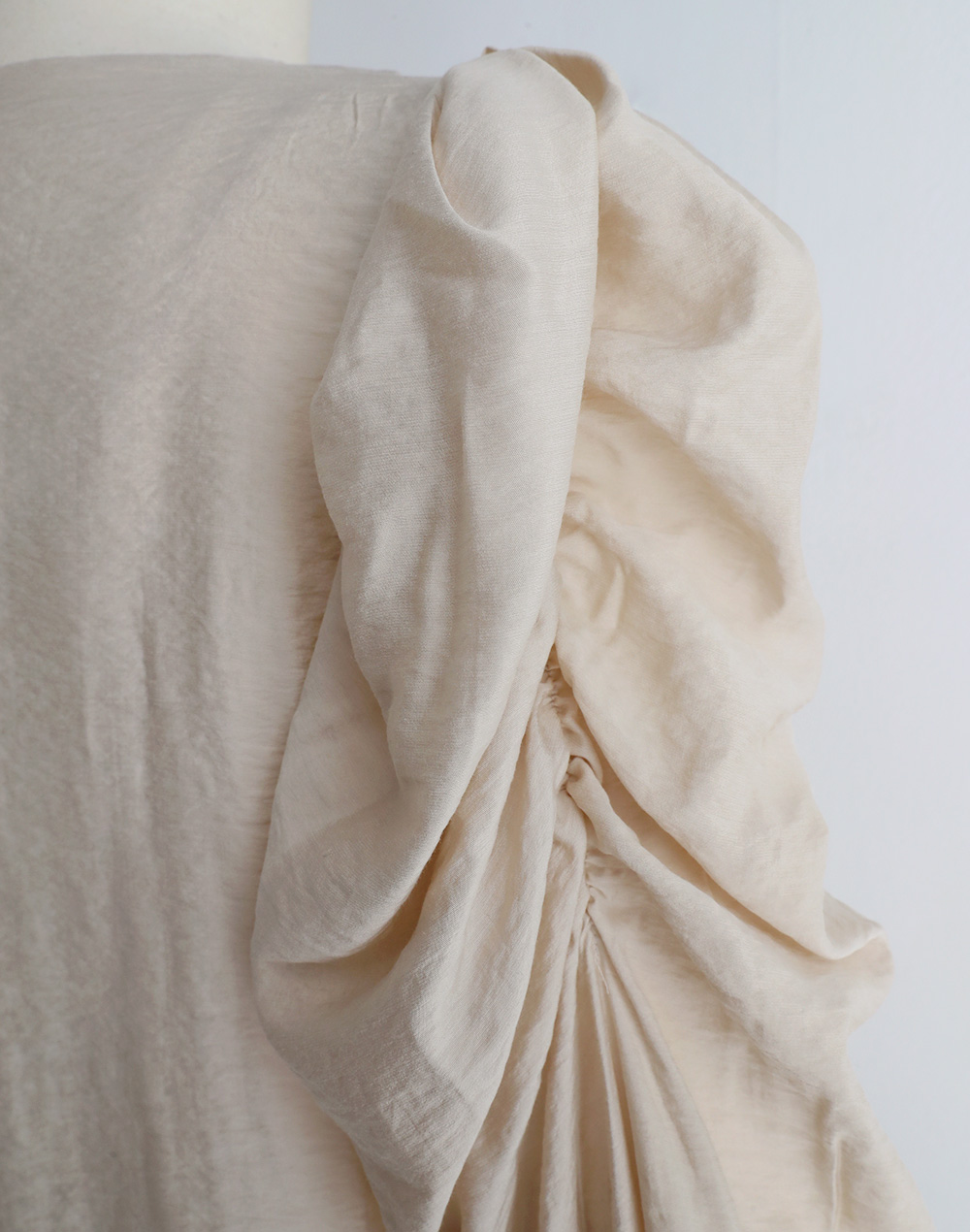 gather shoulder blouse | 詳細画像27