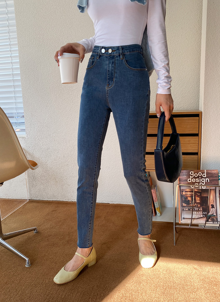 ツーボタンスキニーデニムパンツ・全2色 | レディースファッション通販
