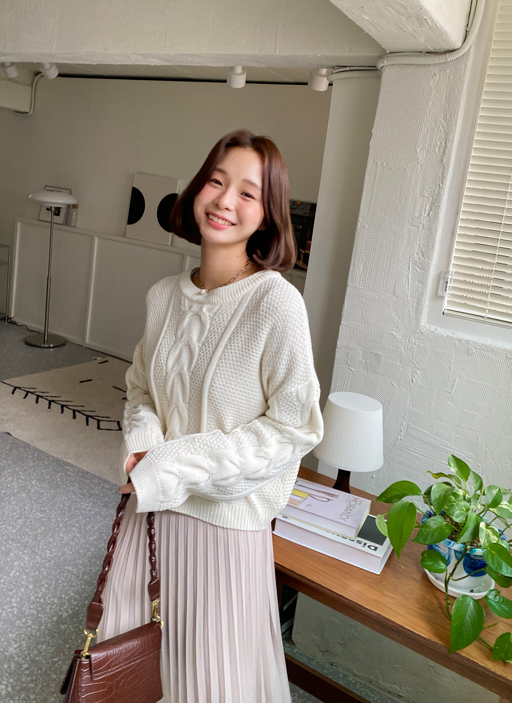 MACPHEE アイボリー ケーブルニットクロップドセーター Sサイズ MACPHEE アイボリー ケーブルニットクロップドセーター Sサイズ
