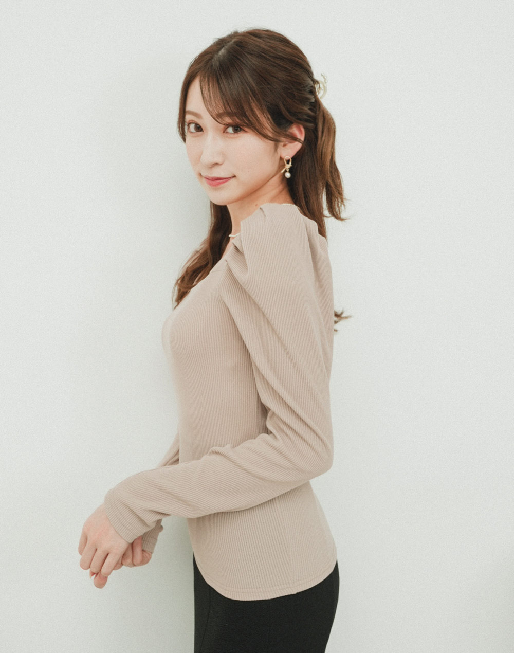power shoulder square neck T-shirt | 詳細画像8