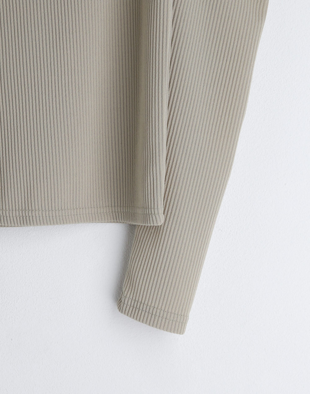 power shoulder square neck T-shirt | 詳細画像19