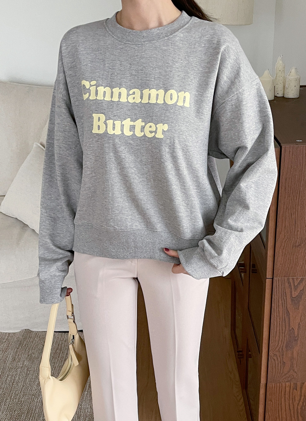 Cinnamon Butterラウンドスウェット・全3色 | DHOLIC | 詳細画像4