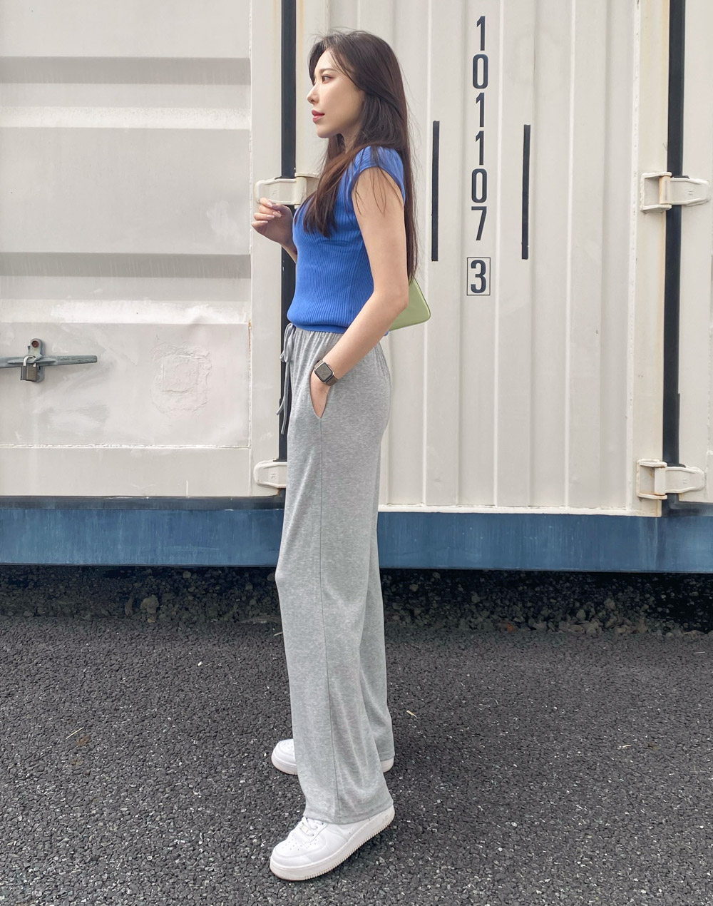 フェザー調スウェットパンツ | レディースファッション通販 - DHOLIC フェザー調スウェットパンツ | レディースファッション通販 - DHOLIC