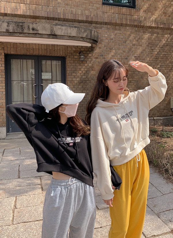 レタリング刺繡クロップドパーカー | レディースファッション通販 - DHOLIC