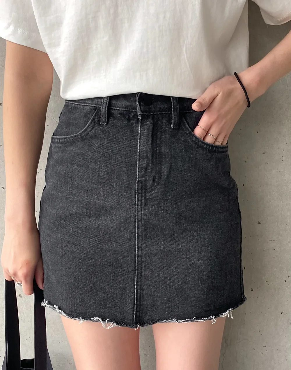 ブラックデニムミニスカート | レディースファッション通販 - DHOLIC 