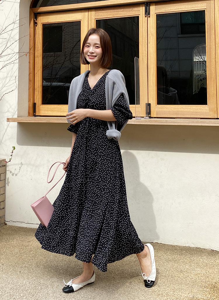 ドットギャザーストリングワンピース 全2色 B ワンピース ロングワンピース レディースファッション通販 Dholic ディーホリック