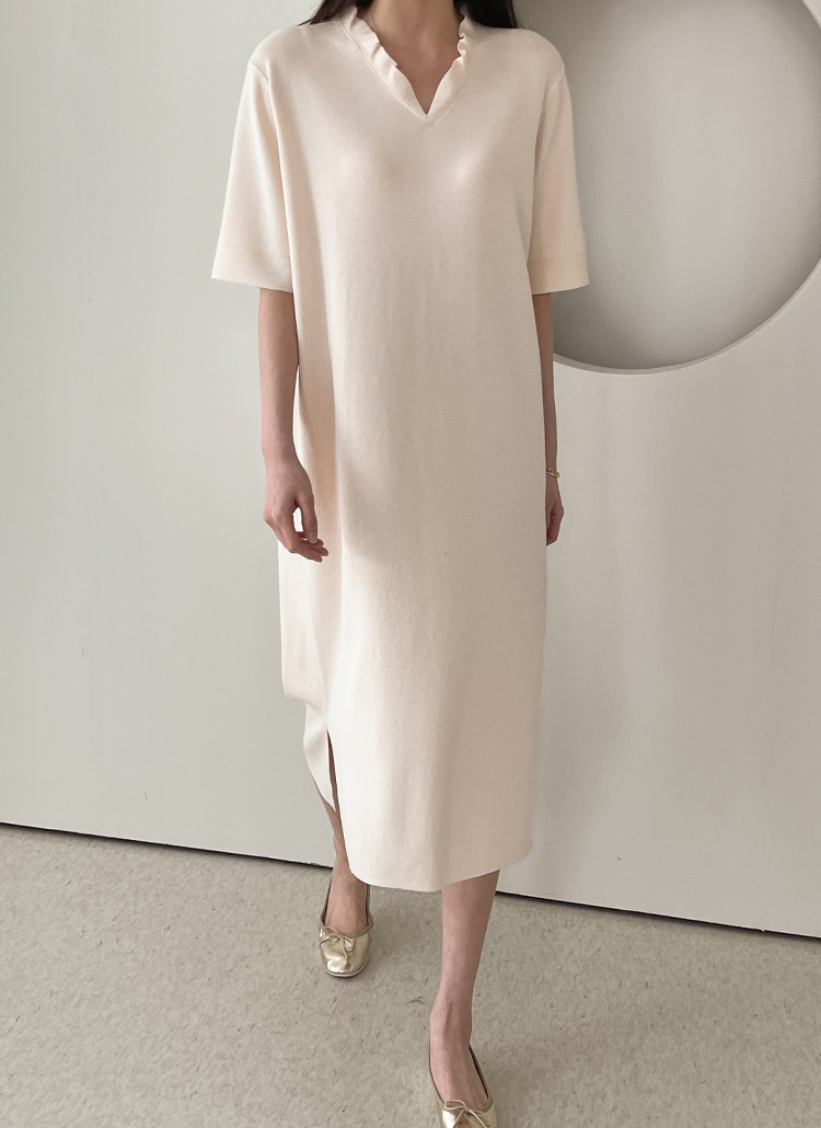 フリルvネックニットワンピース レディースファッション通販 Dholic 公式 フリルvネックニットワンピース レディースファッション通販 Dholic 公式