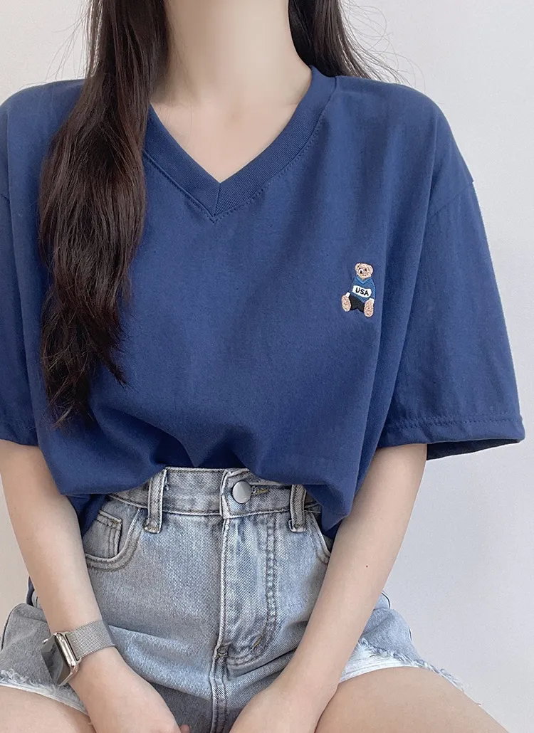 ベアー刺繍Vネック半袖Tシャツ | ddaygirl | 詳細画像1