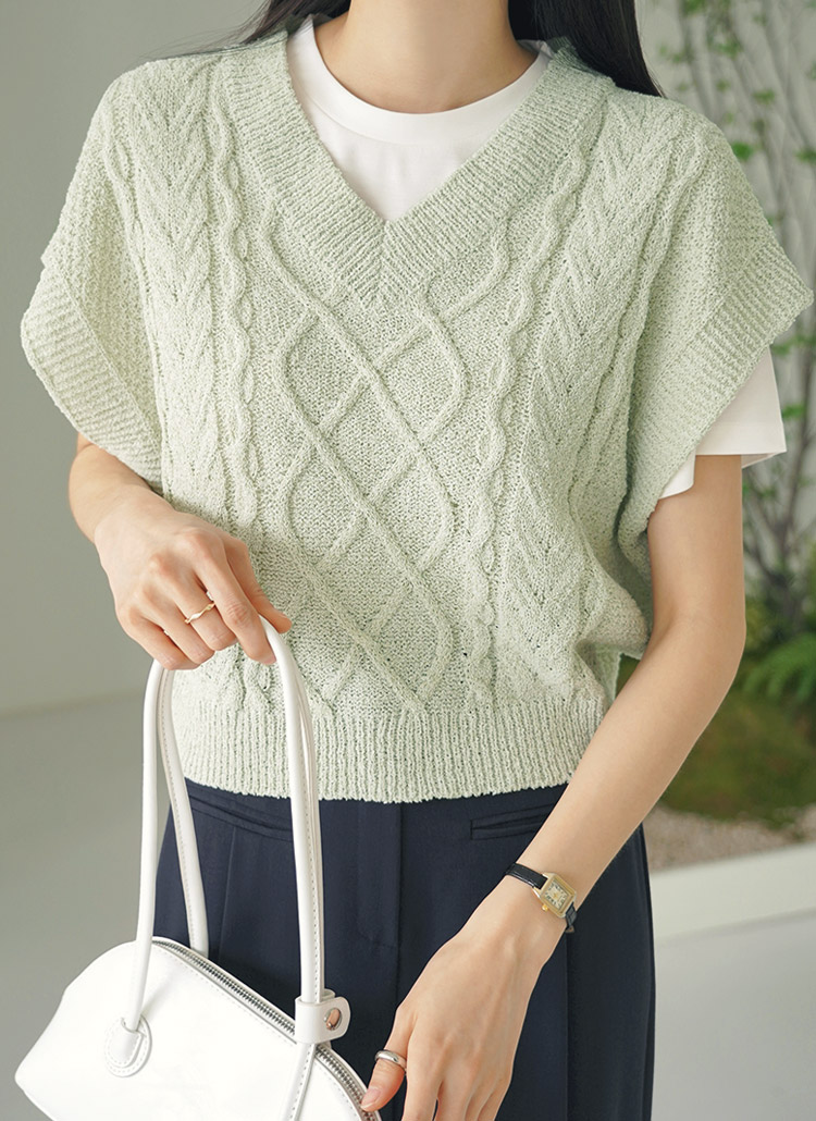 Vネックケーブルニットベスト P ニット カーディガン ニット レディースファッション通販 Dholic ディーホリック Vネックケーブルニットベスト P ニット カーディガン ニット レディースファッション通販 Dholic ディーホリック