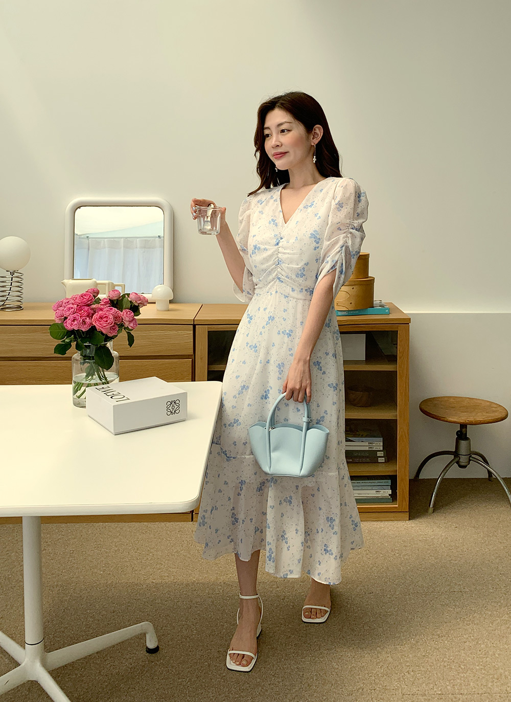 Vネックギャザー花柄ワンピース・全2色 | レディース Vネックギャザー花柄ワンピース・全2色 | レディース