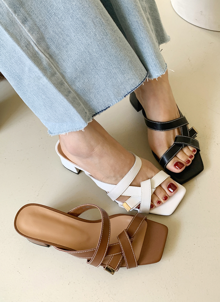 美品 PRADA ステッチデザイン ヒールサンダル 37 箱あり 23.5相当 スクエアステッチノットヒールサンダル・全3色 | レディース