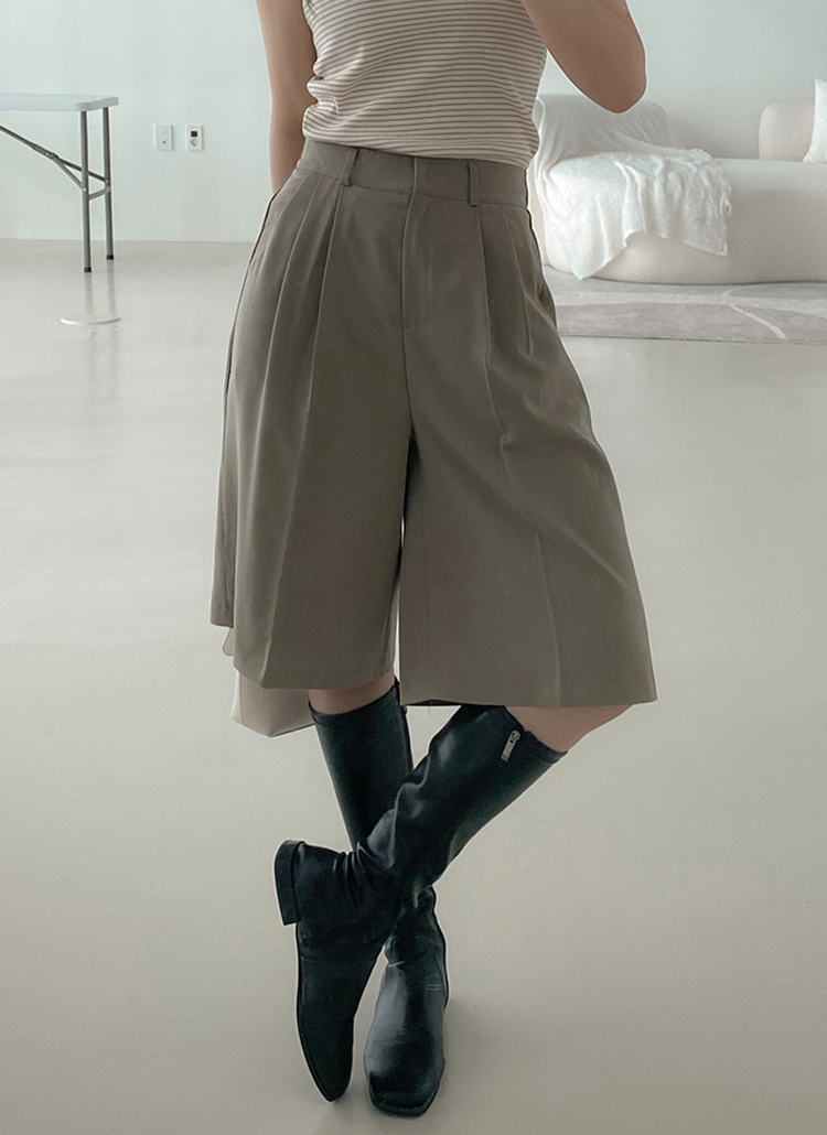 ツータックワイドハーフパンツ | レディースファッション通販