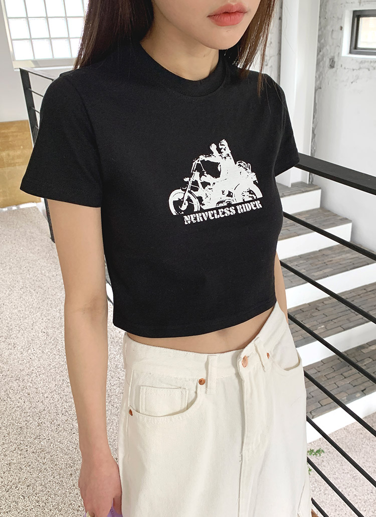 送料無料】 クロスリー レディース Tシャツ トップス T-shirts
