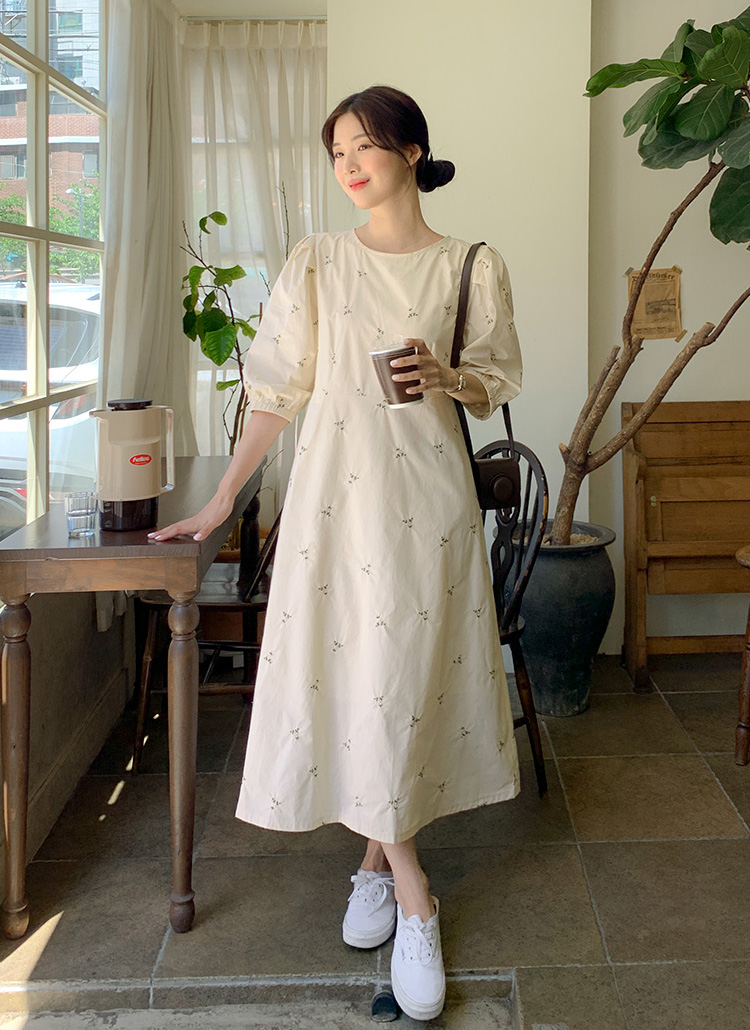 フラワー刺繍aラインワンピース レディースファッション通販 Dholic 公式 フラワー刺繍aラインワンピース レディースファッション通販 Dholic 公式