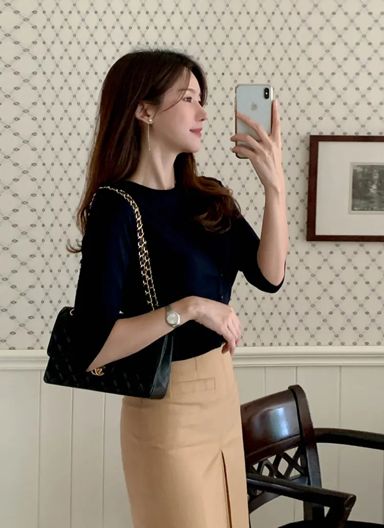 ディープVネックハーフスリーブカーディガン | baddiary | 詳細画像1