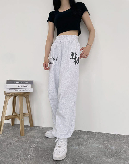 logo sweat pants（パンツ/パンツ）| hitomi.nakazawa | 東京ガールズマーケット