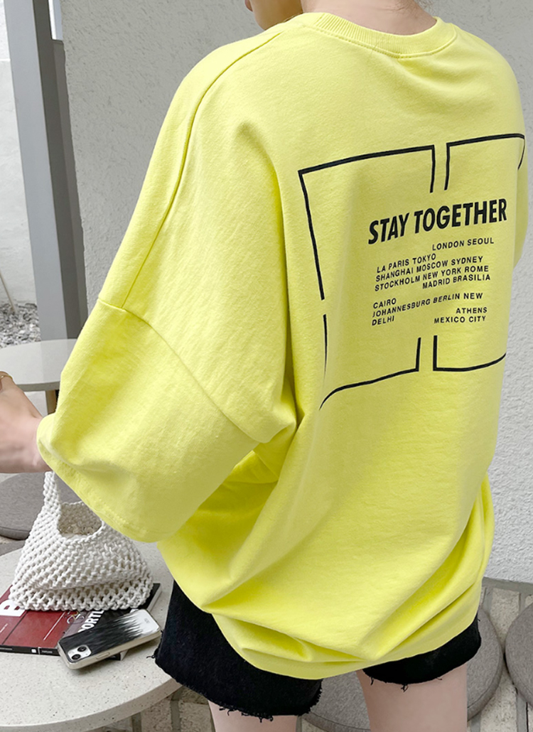 バックスクエアテキストプリントTシャツ | レディース バックスクエアテキストプリントTシャツ | レディース