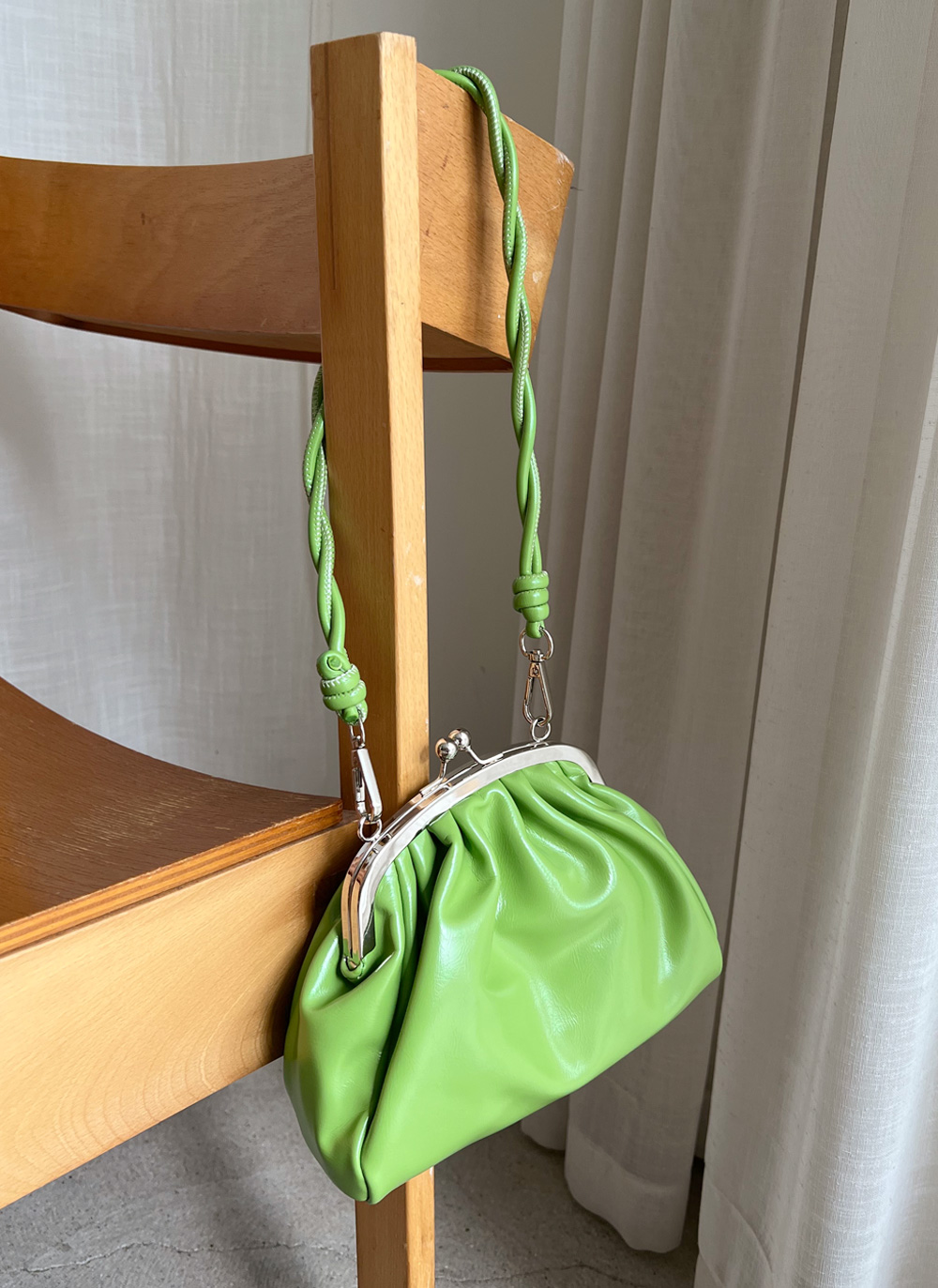 ポルトガルParfois★キュートに決める がま口バック 2WAY★4色 rf003178500.jpg