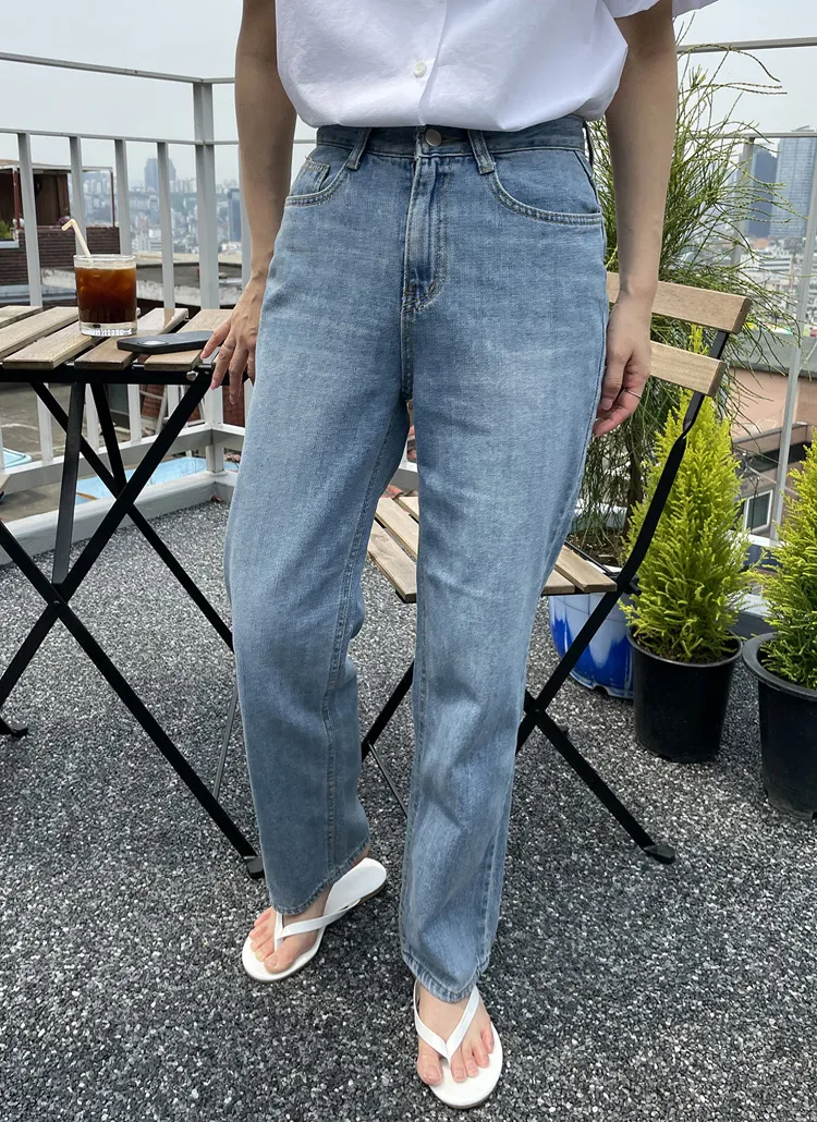 ブルーストレートデニムパンツ | レディースファッション通販 - DHOLIC