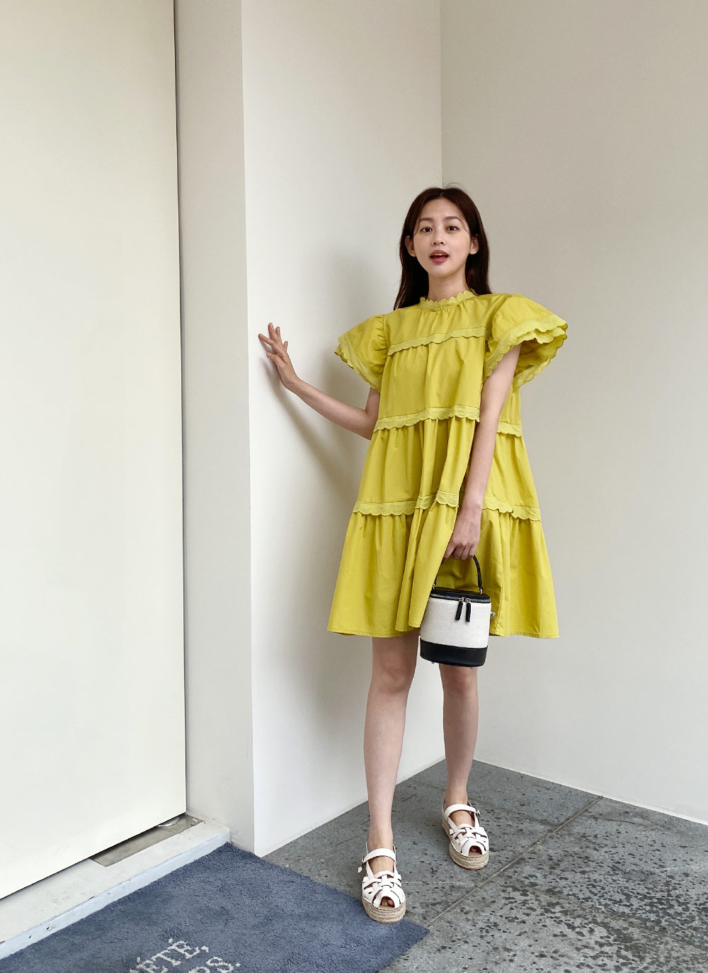 スカラップ刺繍ティアードワンピース・全3色 | レディースファッション