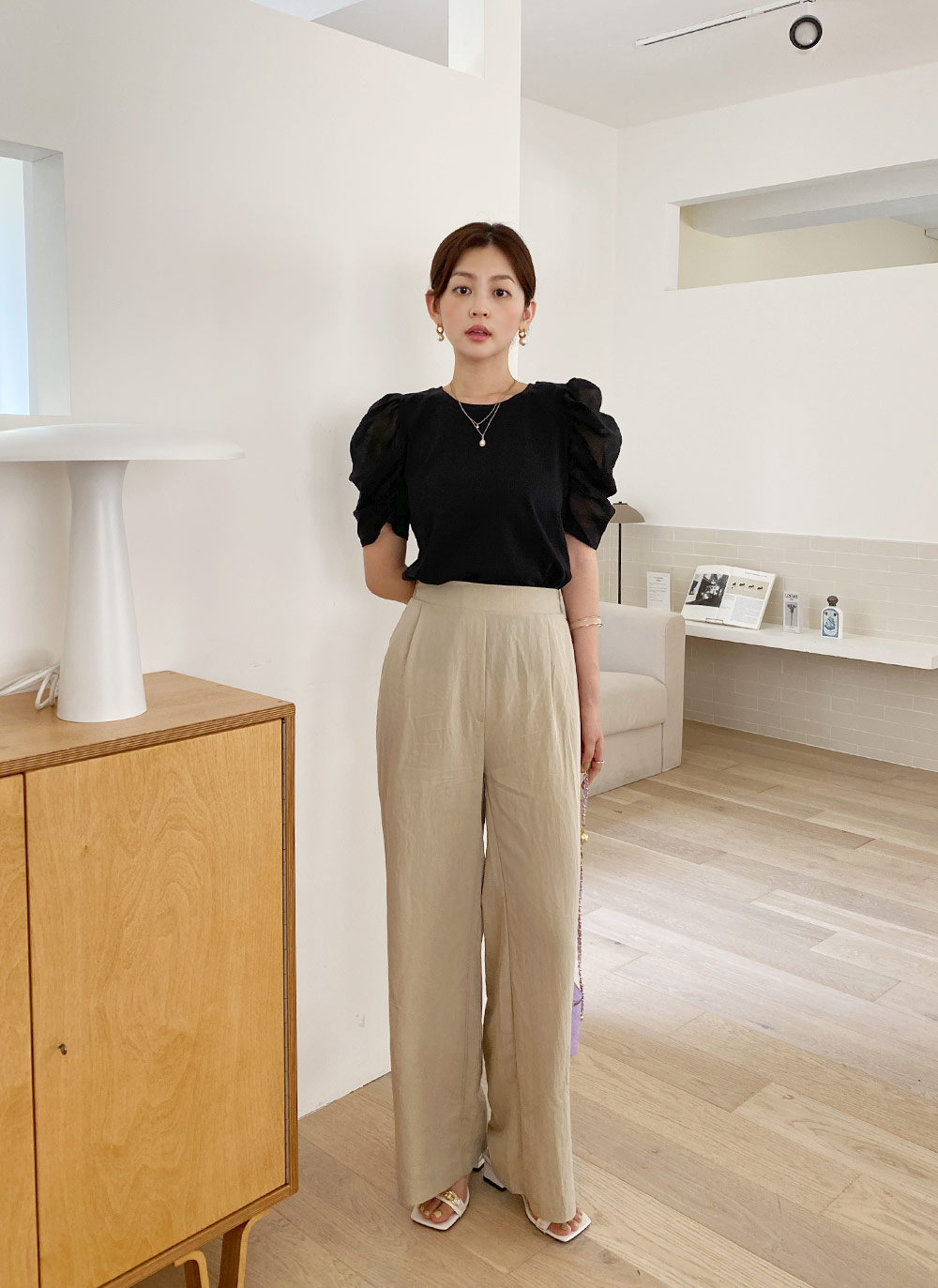 BEARDSLEY（ビアズリー）の「パフスリーブTシャツ（Tシャツ