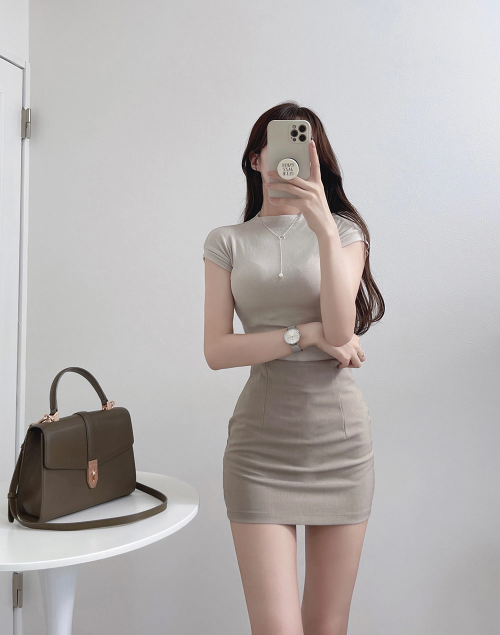 VALENTINO ツイストティテルハイウエストミニスカト 【関税込】 ハイウエストスリットミニスカート | レディースファッション