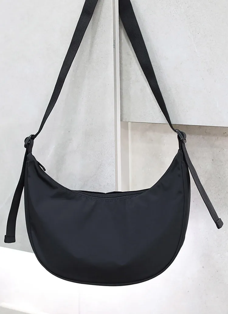 ポリエステルハーフムーンバッグ | whosbag | 詳細画像1