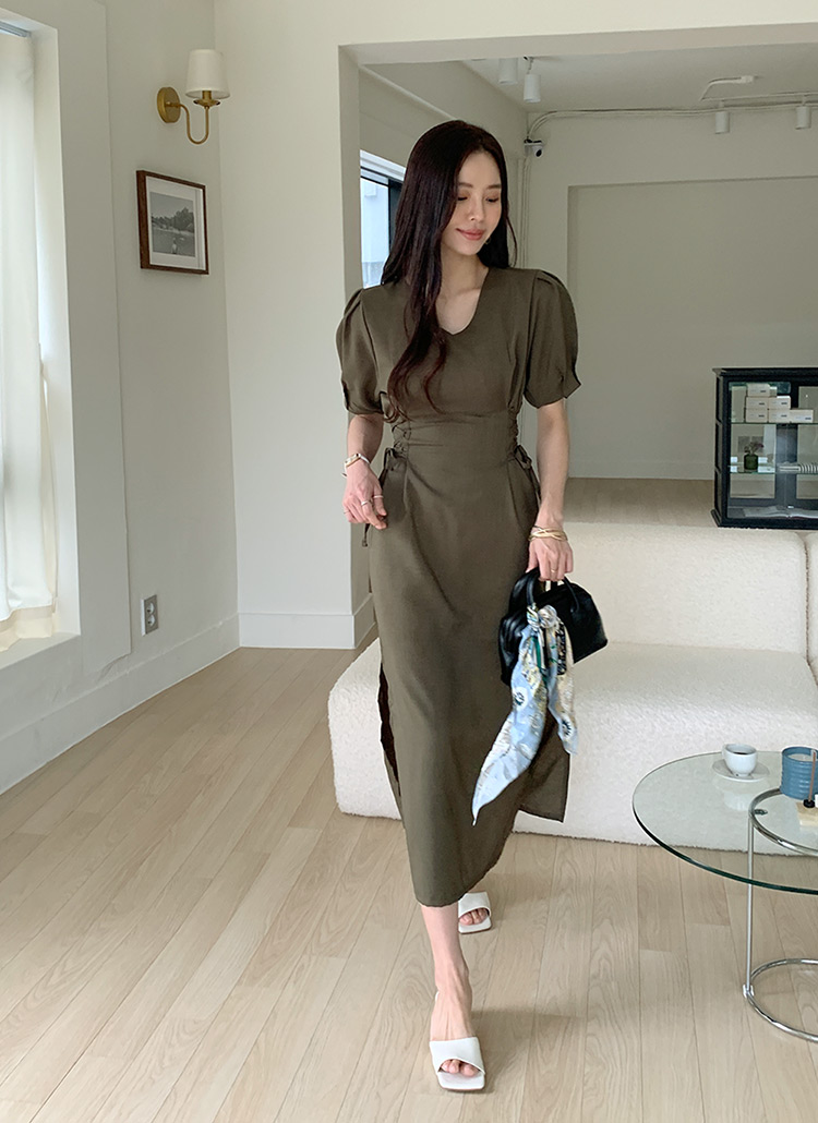 ストラップ付レースアップワンピース 全3色 23 ワンピース ロングワンピース レディースファッション通販 Dholic ディーホリック