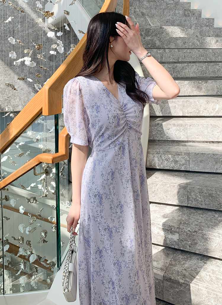 【韓国発ブランド】フラワーシフォンシャーリングワンピース シャーリングシフォンフラワーワンピース | レディース